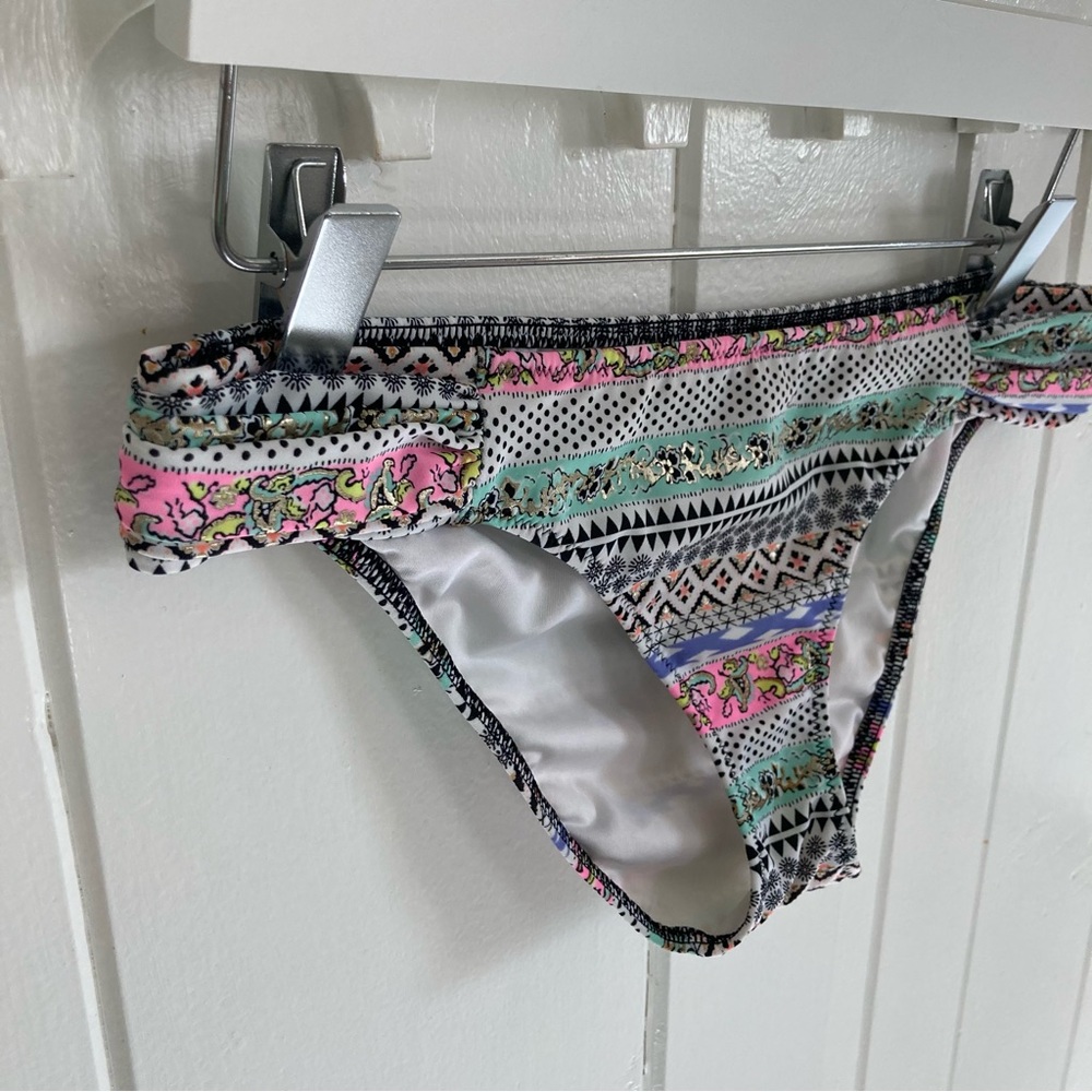 Victoria’s Secret / the knockout bikini size small - Picture 2 of 11